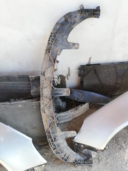 Части инсигния 2.0 cdti 160 к.с.