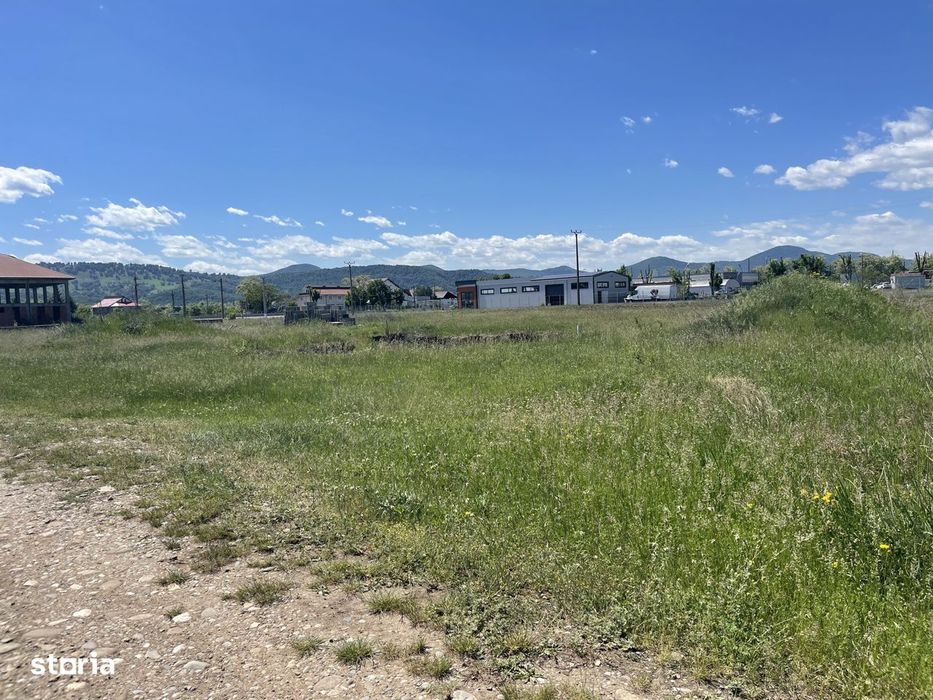 Teren premium pentru investitie – locatie excelenta in plina dezvolt