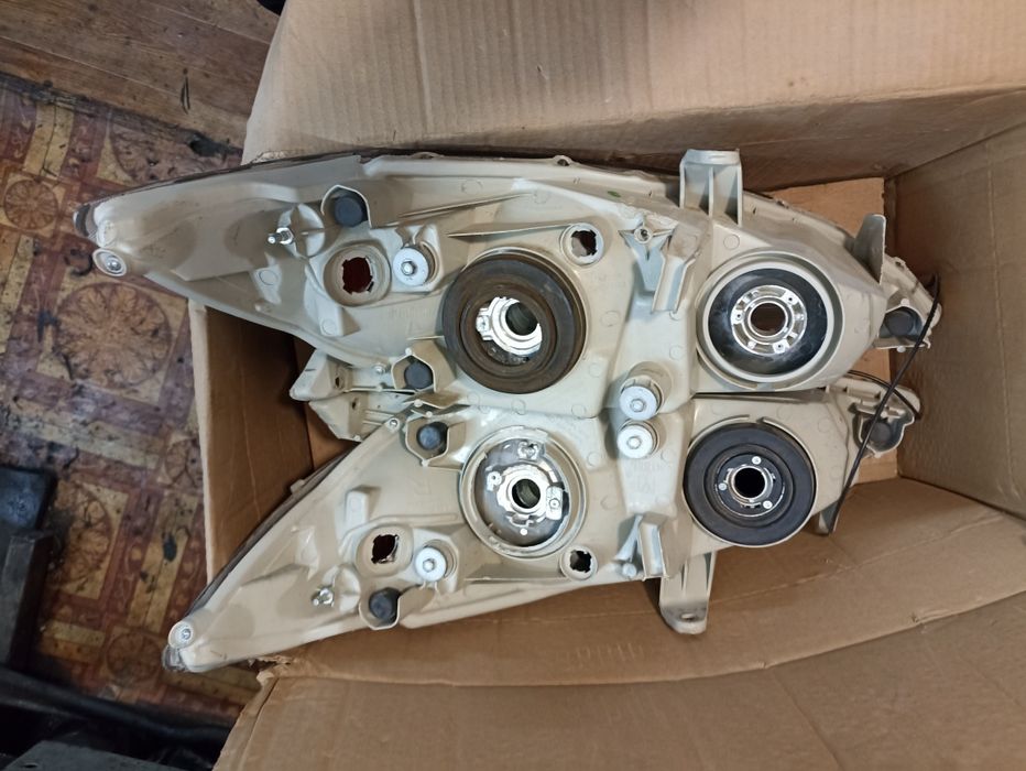 Фара Камри 30 ға б/у