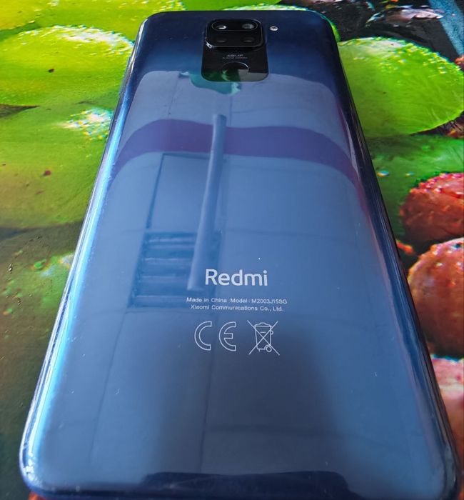 Xiaomi Redmi Note 9.  4/128gd (в синьо и зелено)