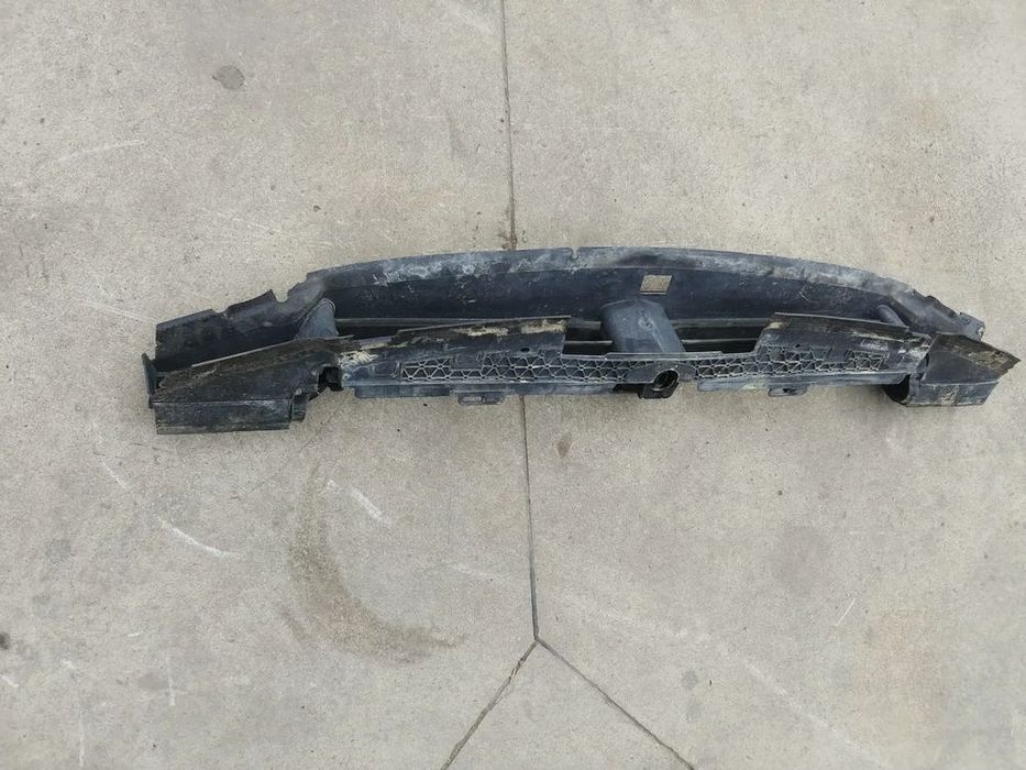 clapeta de aer superioara fata motoras defect  bmw 7 g11 non facelift  limuzina 2019  7497215-01