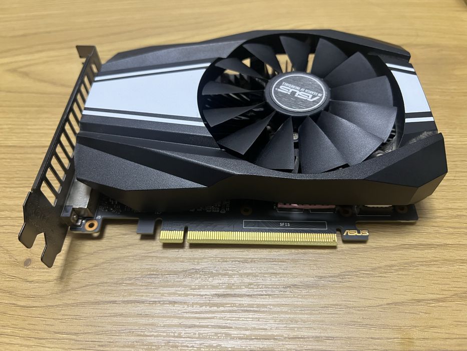 ASUS GTX 1660 phoenix