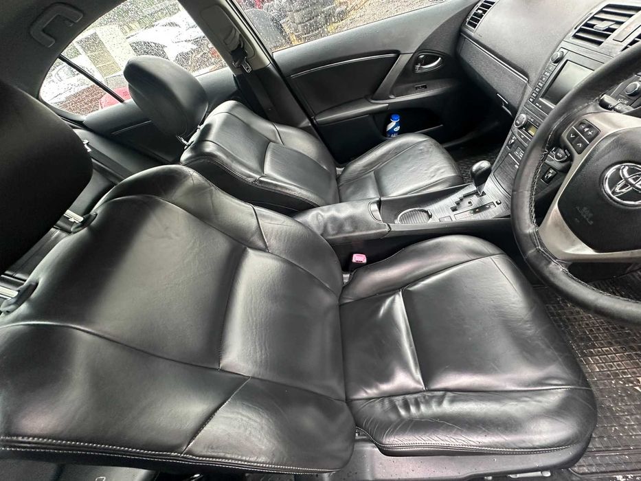 НА ЧАСТИ Toyota Avensis T27 2. 2 дизел D-CAT, 177 к. с АВТОМАТ