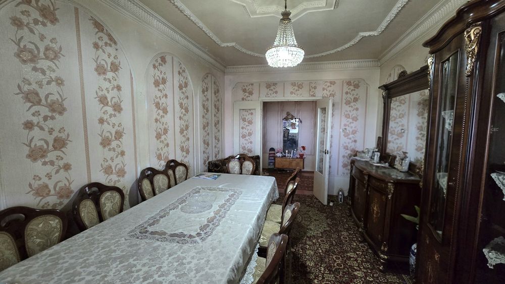Продаётся 3/4/4 Юнусабад 9 77м2
