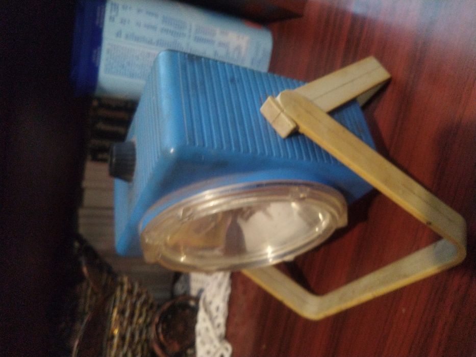 Прожектор немски на батерии