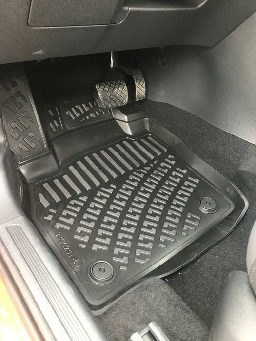 Гумени Стелки Rizline 3D тип Легени за VW T Roc T Cross