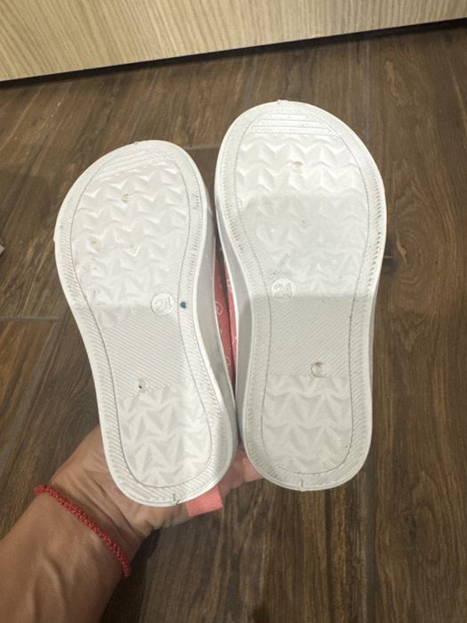 Детски обувчици .