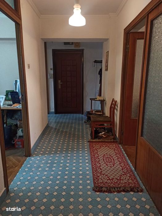 4 camere PITEȘTI , Decomandat , Amplasament DEOSEBIT, NEGOCIABIL !!!