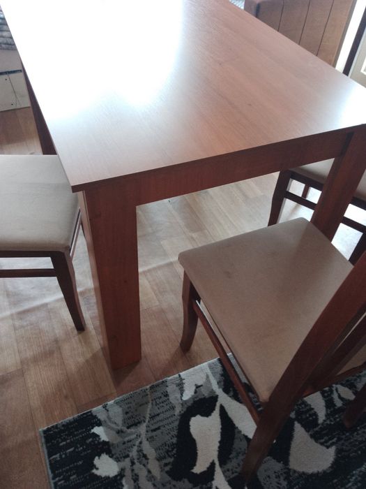 Маса с 4 стола-нова