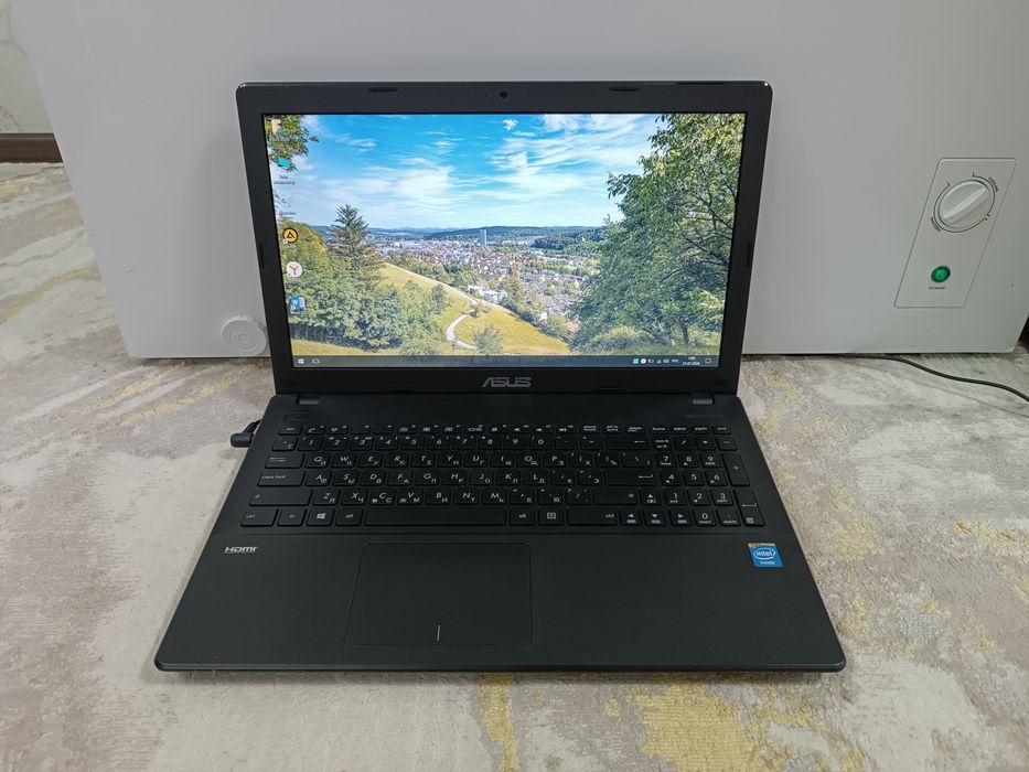 Ноутбук ASUS Black Microsoft office.