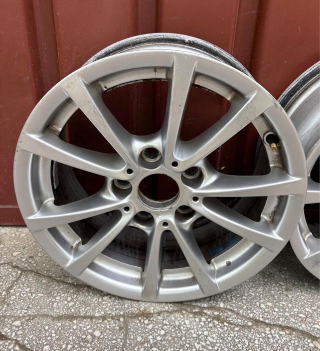 Vând jante BMW F30
