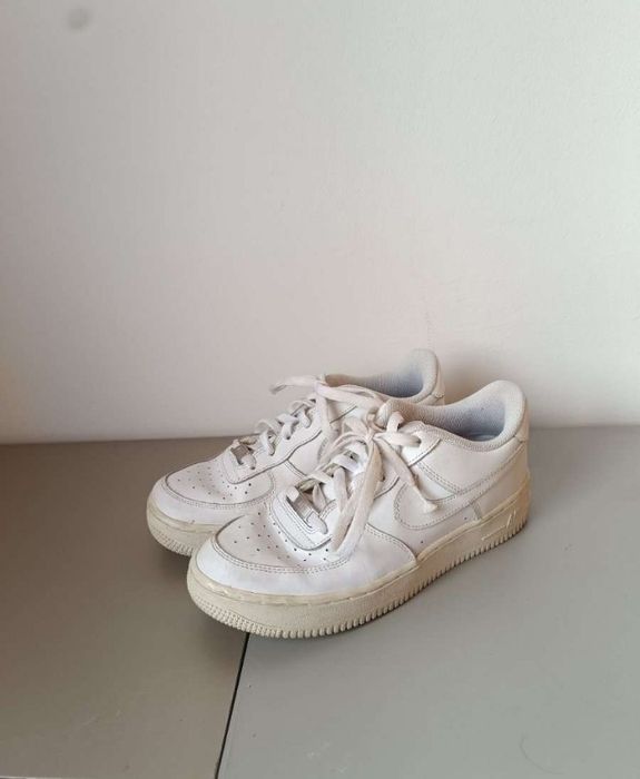 Adidași Nike Air mărimea 39