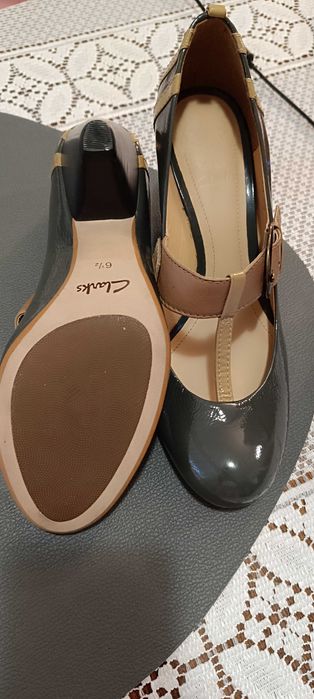 Дамски обувки Clarks /нови/