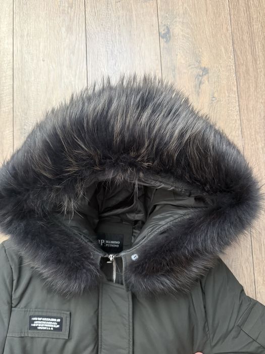 Продам пуховик женский