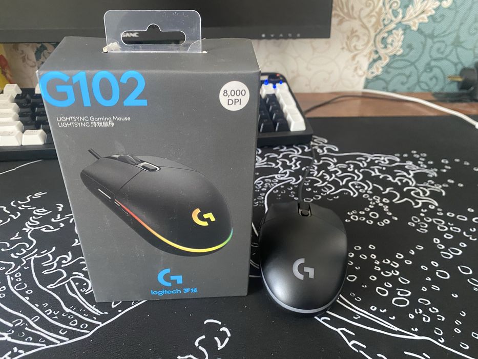Logitech G102…….