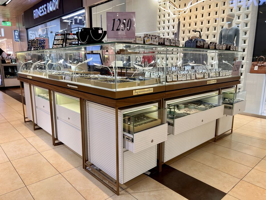 Островок в торговый центр