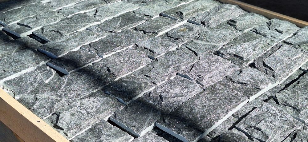 Гнайс камък за интериор и екстериор