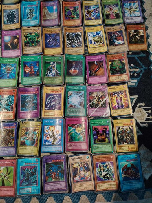 Cărți yughi oh konami 2004-2006 și cărți duel master în stare bună