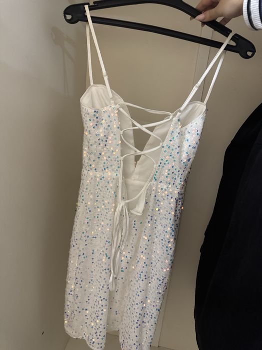 Рокля блестяща/подходяща за моминско парти