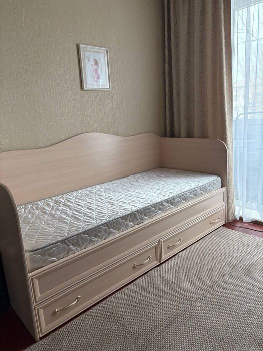 Продам кровать 200×80