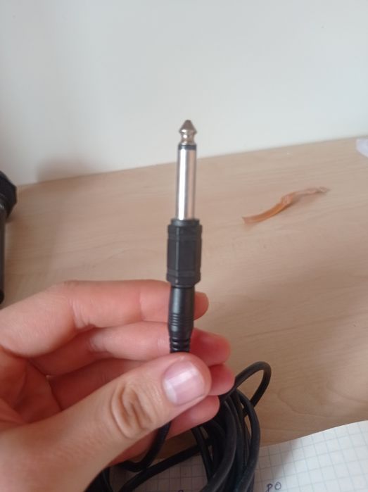 Микрофон проводной, аудиотехника