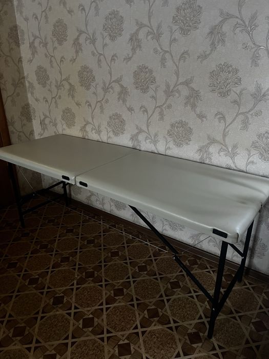 Кушетка для наращивания ресниц