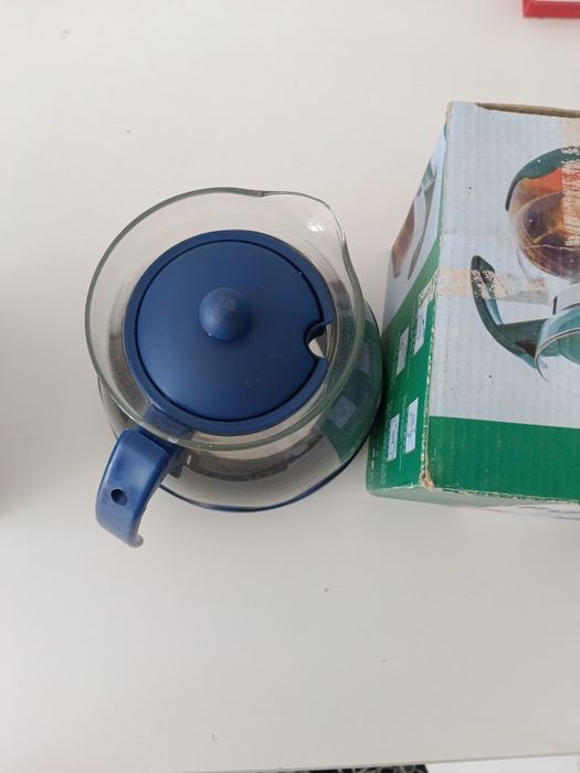 Чайник 1,5л новый