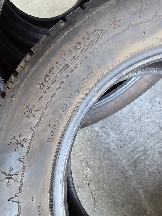 225/65/17 DUNLOP 4бр