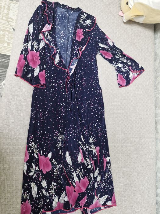 Продам пакет женских вещей