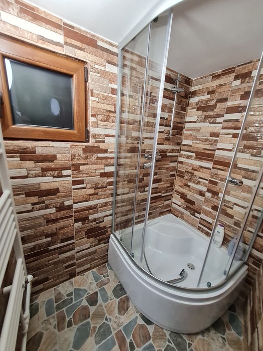 Închiriez cabana pentru revelion