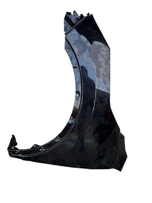 Aripa stanga dreapta fata Nissan Qashqai J11 2013- cu defect