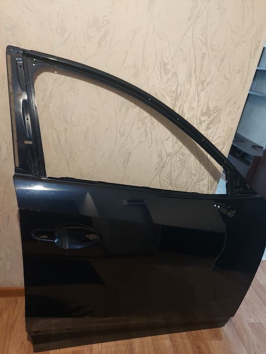 Продается дверь авто