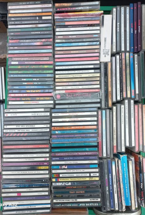 Cd pop rock metal ac/dc,Rhcp,Queen,Bon Jovi,Slayer,Van Halen,Ozzy
