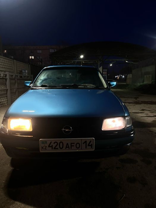 Продам Опель астра