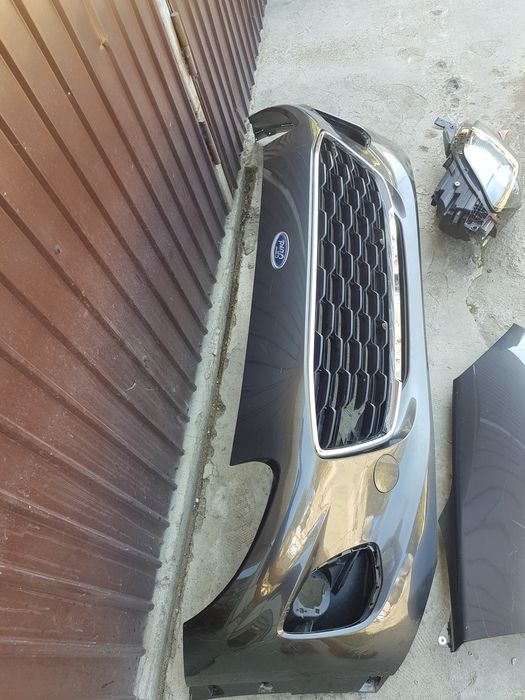 Bara fata,grila,far dreapta ford puma 2019,2020,2021,2022