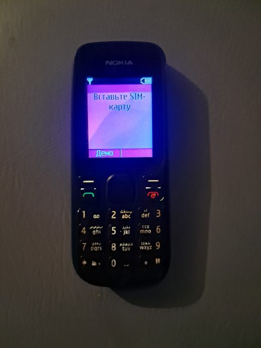 Nokia модель 100