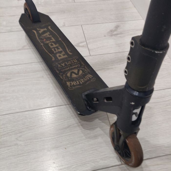 Срочно продаю трюковой самокат