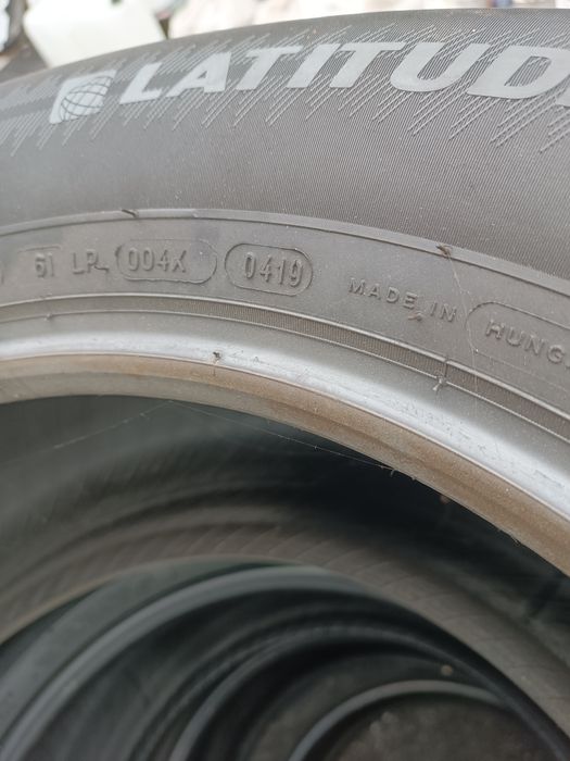 Vând 3 seturi anvelope