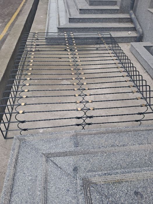 решотка решётки и козырок 3- 4дня