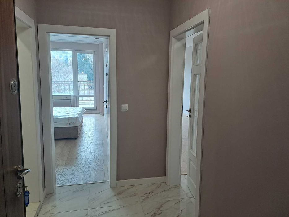 Продава се Двустаен апартамент в к.к. Св.Св. Константин и Елена - 77 кв.м за 2088 €/кв.м - Снимка #8