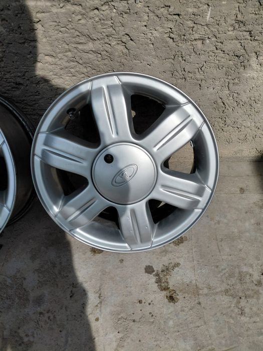 Титановые легкосплавные диски для Лада Ларгус