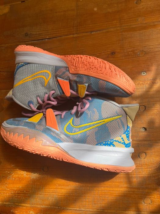 Продам кроссовки Nike Kyrie 7