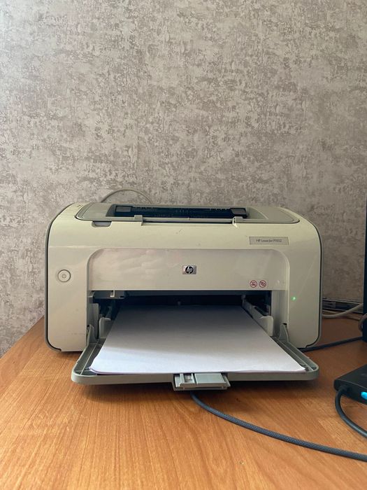 Принтер HP p1102 PRO офисный