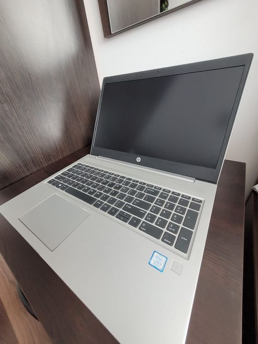 Impecabil Laptop HP ProBook i5 8265U CPU 16GB RAM Windows 10 nou 512gb
