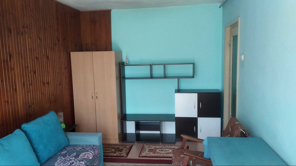 Ofer la inchiriere garsoniera in Brasov
