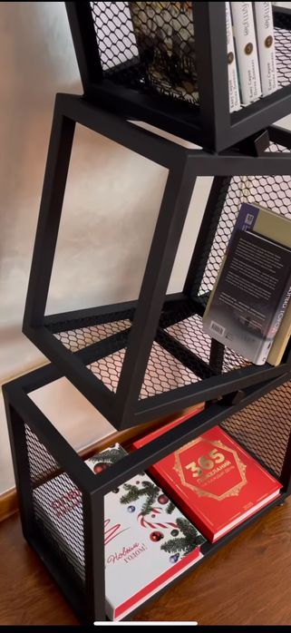 Стеллаж для книжек «кубик-Рубик»