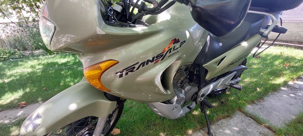 Honda XL650V Transalp – Stare foarte bună / Acte la zi