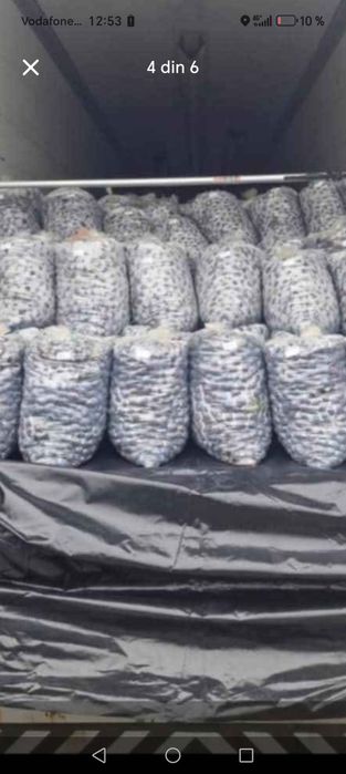 Prune de țuică livrarea se face la domiciliu clientului