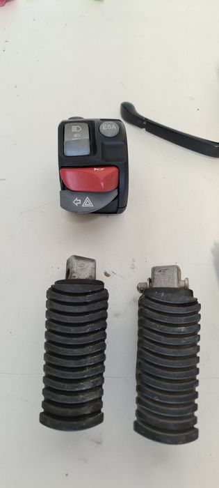 Scărițe  pasager spate BMW F800GS  F850GS bloc comenzi  maneta ambreaj