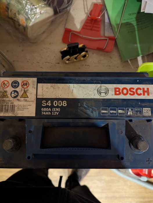 Аккумулятор Bosch S04 008